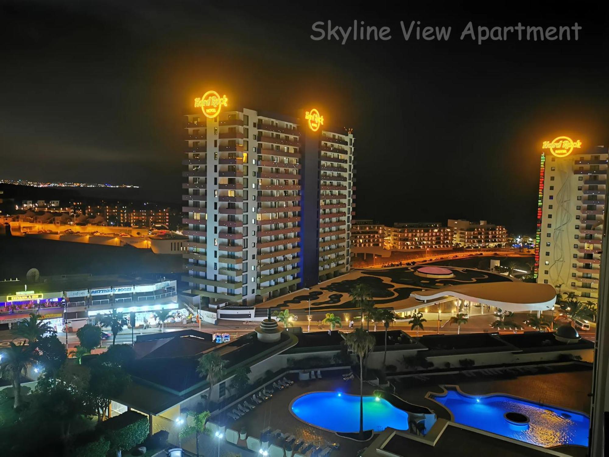 Skyline View Apartment - Free Private Parking Including & Guest Bonus 阿德耶 外观 照片